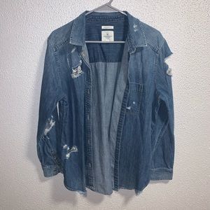 American Eagle distressed denim shirt!